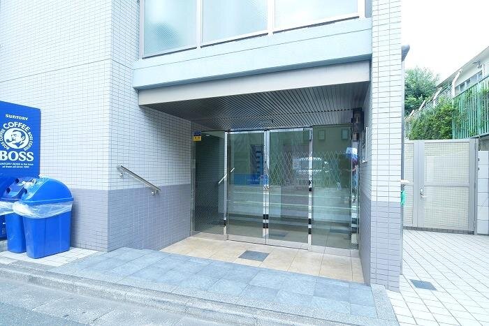 グラントレゾール明大前
